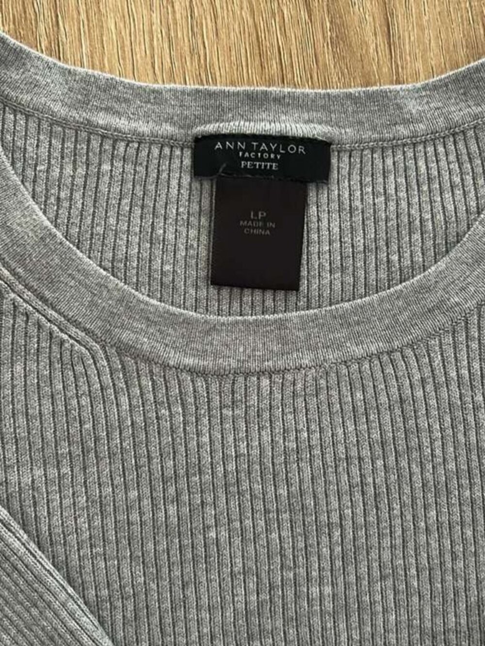 Ann Taylor Factory Gray Ribbed Sweater Petite LP Bell Sleeve - Picture 9 of 11